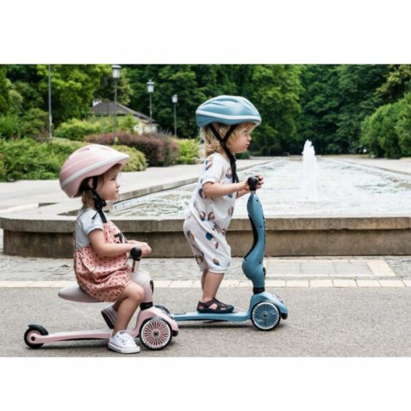 enfants sur Trottinette 2 en 1 draisienne Scoot and Ride