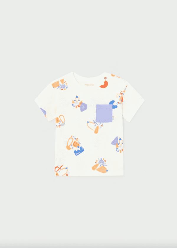 T-shirt blanc bébé garçon avec des petites têtes de chien multicouleurs et une pochette violette