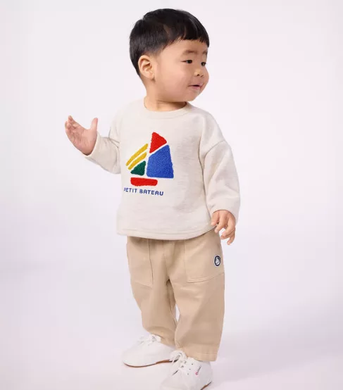 Pantalon bébé en coton uni avec badge, style cargo – Image 2